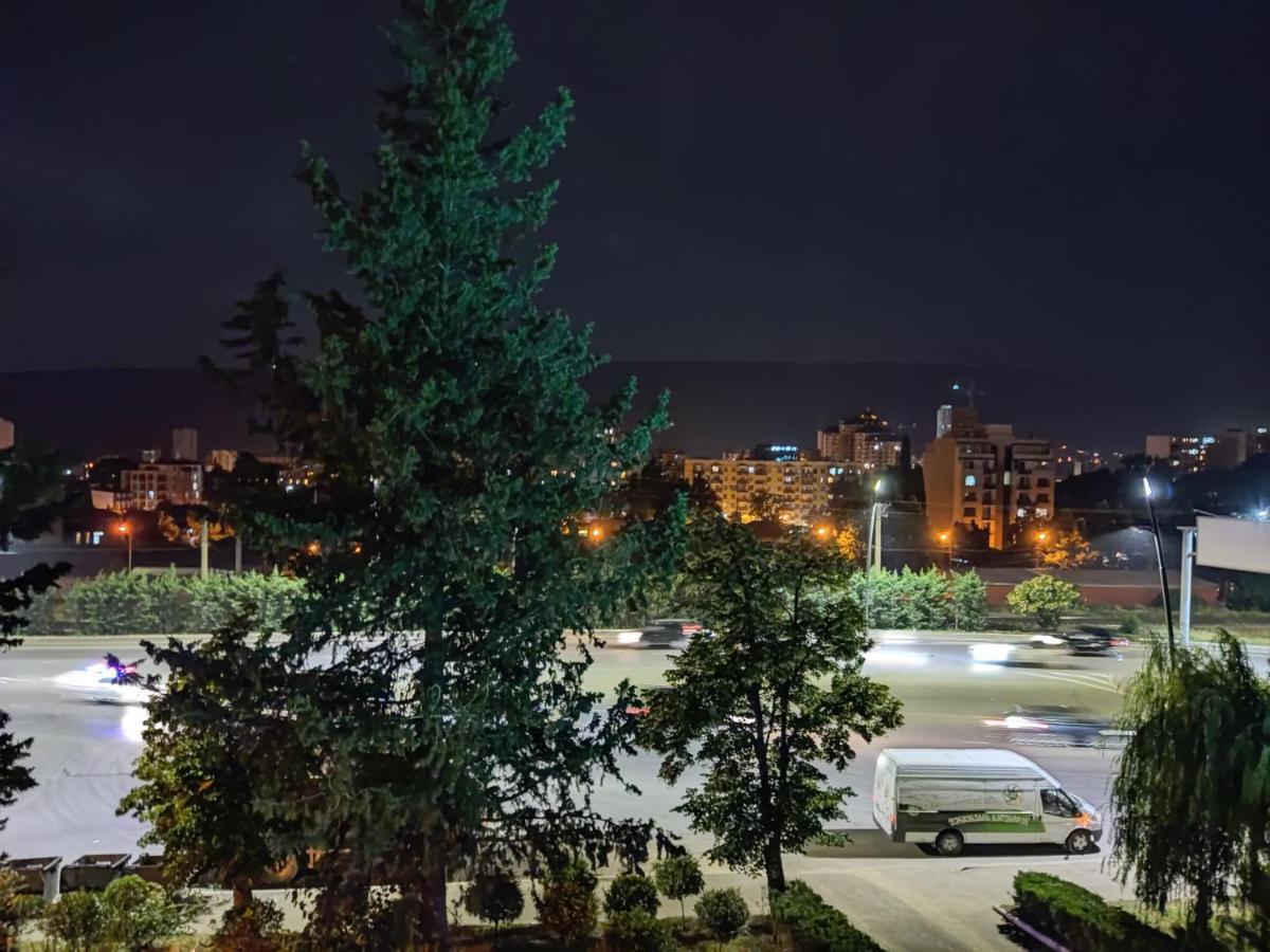 Guest House Spartak Тбилиси Экстерьер фото